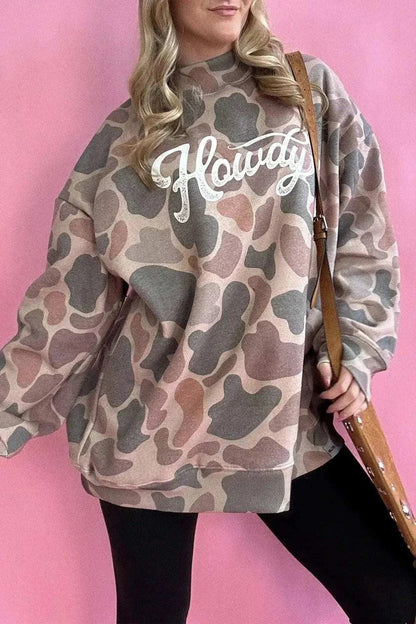 Plus Size Multicolour Camouflage sweatshirt in soft polyester with western “Howdy” graphic and relaxed fit